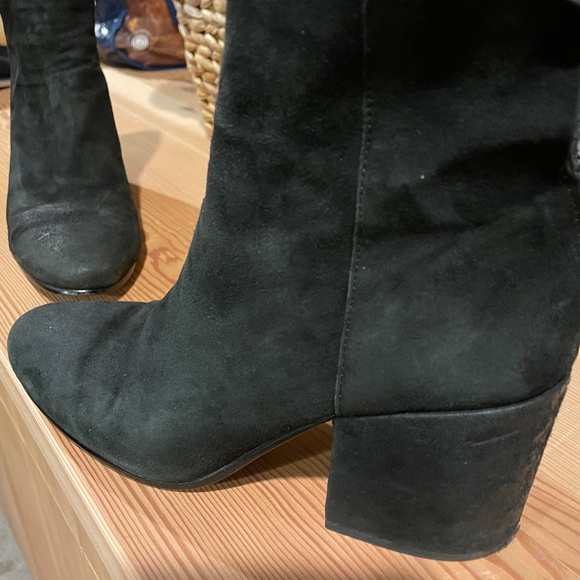 Black Suede Lucky Brand Ankle Boots size 7.5 - Picture 2 of 7